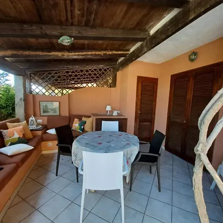 Casa Sibilla Bi-locale Con Terrazza A 60 Metri Dal Mare