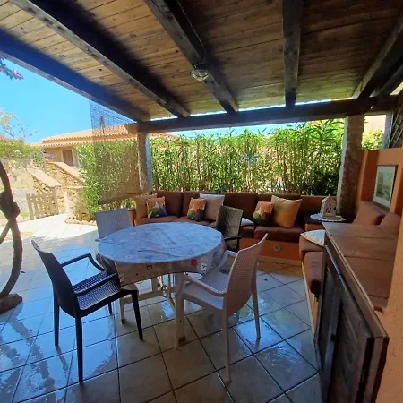 Casa Sibilla Bi-locale Con Terrazza A 60 Metri Dal Mare Marinella (Sardinia)