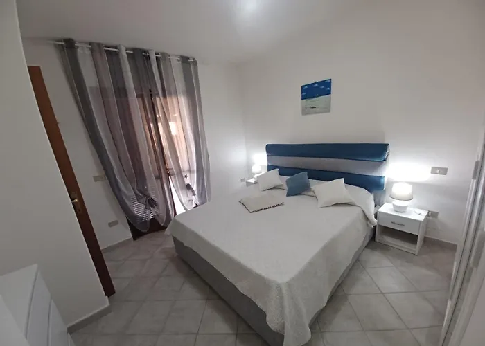 Casa Sibilla Bi-locale Con Terrazza A 60 Metri Dal Mare Appartement *